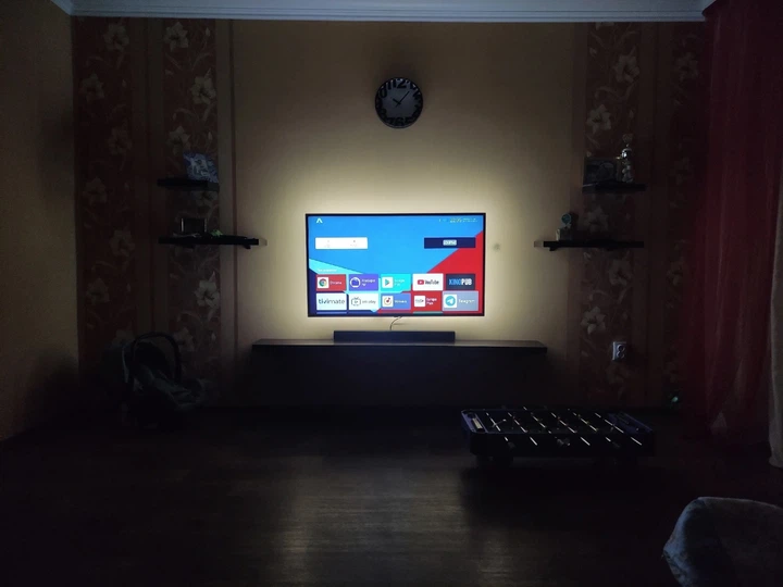 Світлодіодна стрічка LED SMD2835 5 метрів USB 5V 20W павербанк від мережі - зображення 4