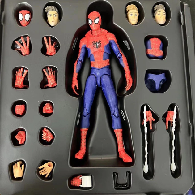 Колекційна фігурка Людина павук Spider-Man Павутина всесвітів (16 см) Marvel ABC - зображення 4