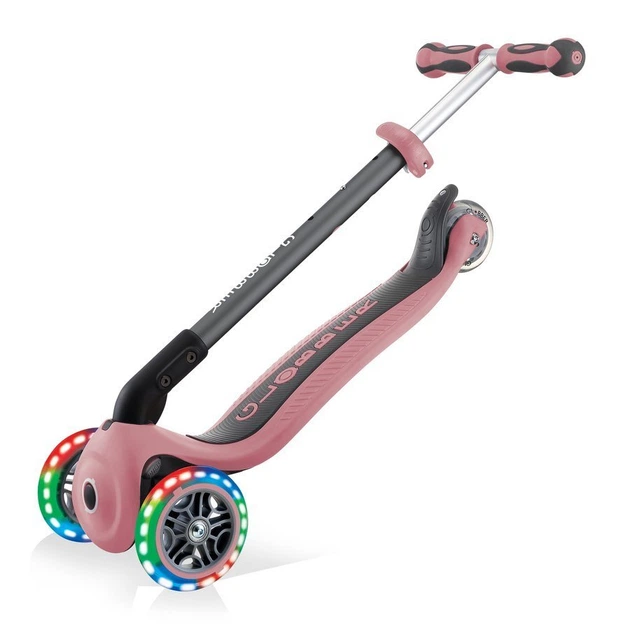 Дитячий самокат з сидінням та ручкою Globber GO UP Deluxe Lights пастельно-рожевий (646-210) - Фото 13 Дитячий самокат з сидінням та ручкою Globber GO UP Deluxe Lights пастельно-рожевий (646-210) - изображение 13