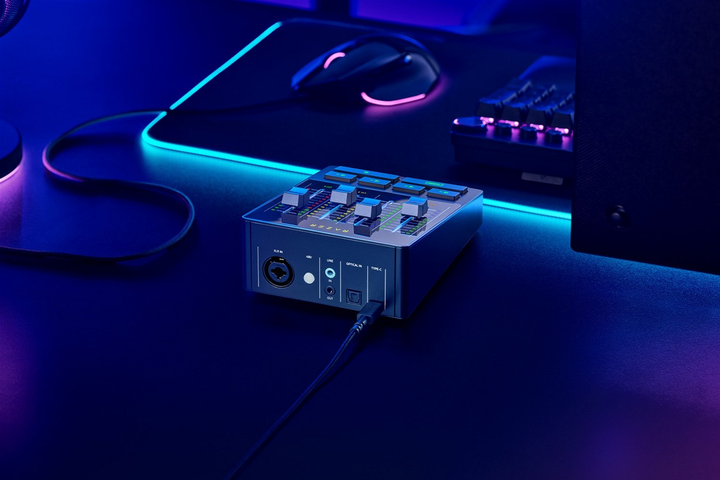 Мікшерний пульт Razer Audio Mixer (RZ19-03860100-R3M1) - зображення 7