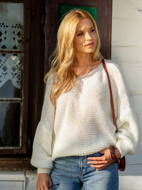 Sweter damski luźny Fobya Sweater F1102 One Size Ecru (5903707111534) - obraz 2