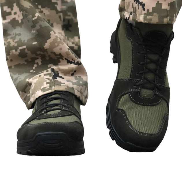 Тактические летние кроссовки ЗСУ олива, военная обувь размер 43 - изображение 1