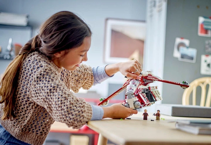 Конструктор Lego Star Wars Винищувач корусантської гвардії 75354