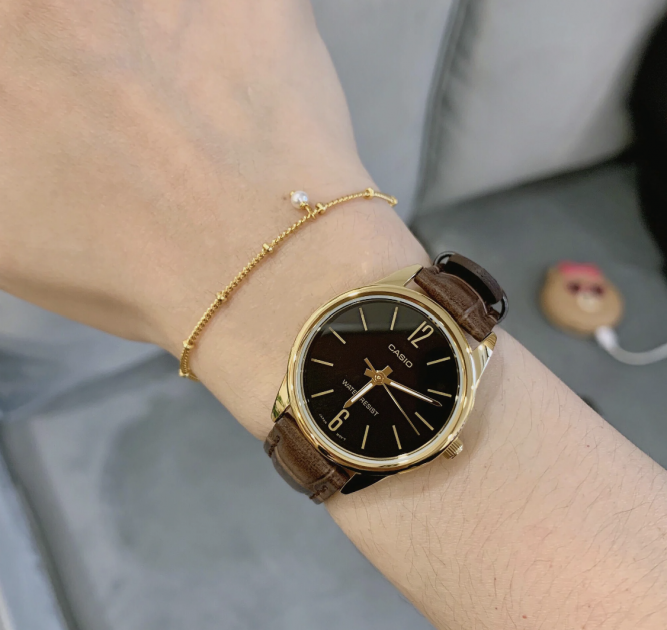 Стильные женские часы Casio LTP-V005GL-1B - изображение 7