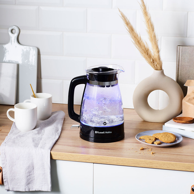 Електрочайник Russell Hobbs Classic 26080-70 1.7 л Чорний - зображення 6