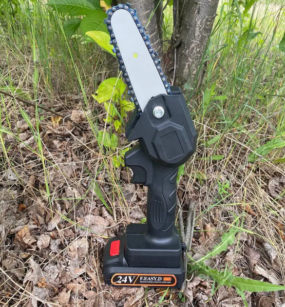 Мини пила Mini Electric Chain Saw 2 для обрезки деревьев и распила дров ...