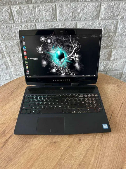Ноутбук Dell Alienware m15 15,6