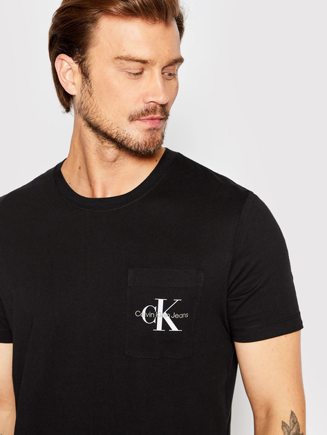 Футболка бавовняна чоловіча Calvin Klein Jeans J30J320936-BEH L Чорна (8719855869169) - зображення 4