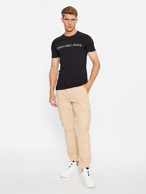 Футболка бавовняна чоловіча Calvin Klein Jeans J30J322552-BEH S Чорна (8719856760366) - зображення 3