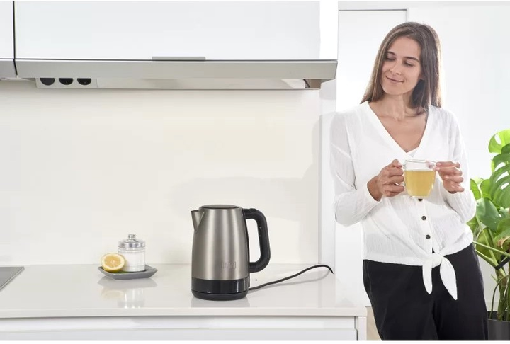 Czajnik elektryczny Black+Decker BXKE2201E 1.7 L Srebrny - obraz 9