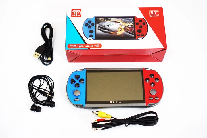 Портативная игровая консоль PSP X7 Plus 5.1