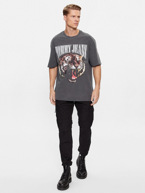 Футболка бавовняна чоловіча Tommy Jeans DM0DM17740 2XL Сіра (8720645024910) - зображення 3