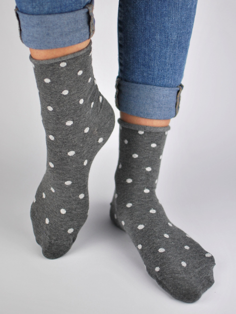 Жіночі шкарпетки Noviti SB015-W-03 39-42 Сірі (5905204304945) - зображення 1