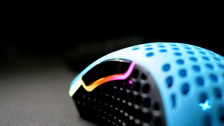 Провідна ігрова мишка Cherry Xtrfy M4 з RGB Синій (XG-M4-RGB-BLUE) - зображення 13