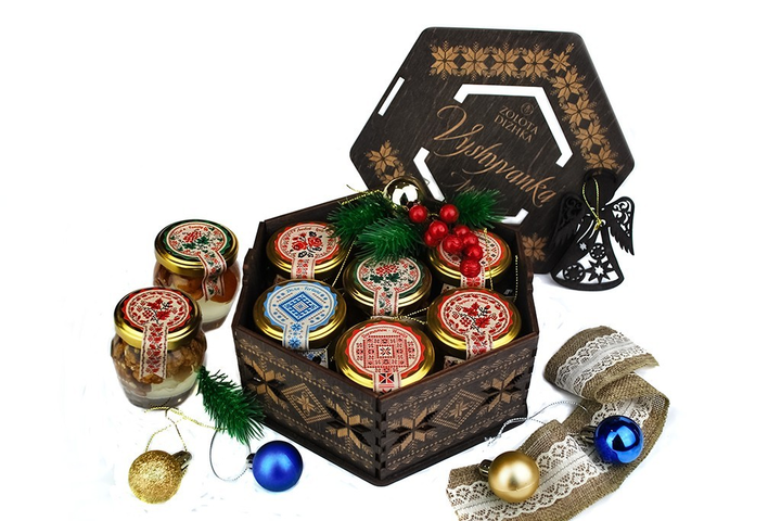 Патриотические подарки ✔️ Купить подарок с украинской символикой | ORNER