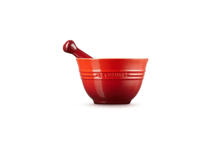 Ступка Le Creuset 11,5 см Cerise (81209300600003) - Фото 3 Ступка Le Creuset 11,5 см Cerise (81209300600003) - изображение 3