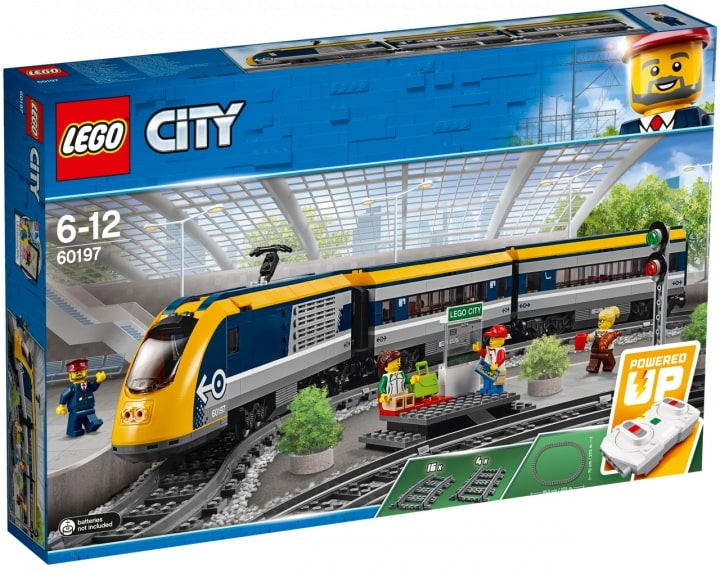 Конструктор LEGO City Пасажирський потяг 677 деталей (5702016109788) - зображення 1