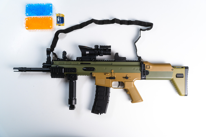 Игрушечный детский автомат SCAR L на орбизах гель бластер стреляет ...