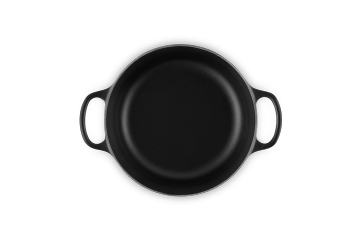 Каструля Le Creuset Signature 2,4 л Satin Black (21177200000430) - Фото 4 Каструля Le Creuset Signature 2,4 л Satin Black (21177200000430) - изображение 4