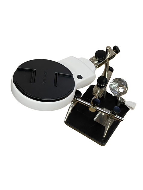 Третья рука Magnifier MG16129-AC1 с подсветкой, 3.5X 90мм + 5.25X 20мм с подставкой под паяльник - Фото 3 Третья рука Magnifier MG16129-AC1 с подсветкой, 3.5X 90мм + 5.25X 20мм с подставкой под паяльник - изображение 3