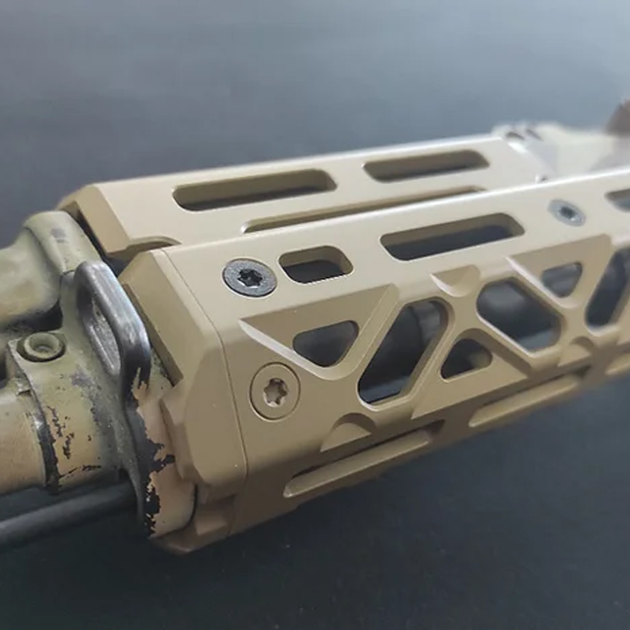 Крук Коротка цівка із кріпленнями стандарту M-Lok CERAKOTE Coyote Tan - зображення 2