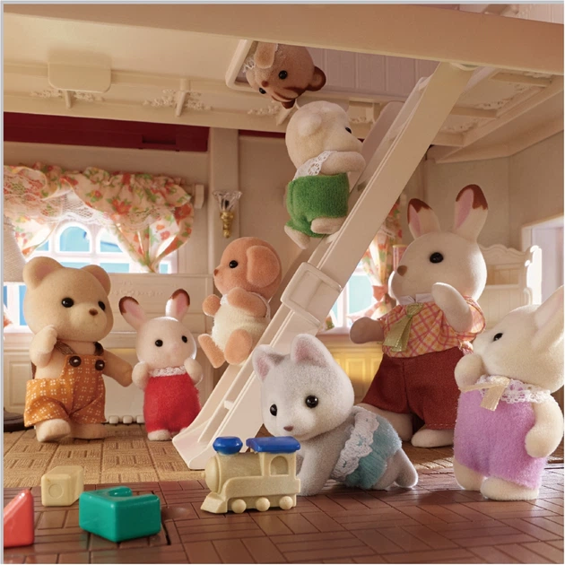Великий будинок з секретною мансардою Sylvanian Families (5708
