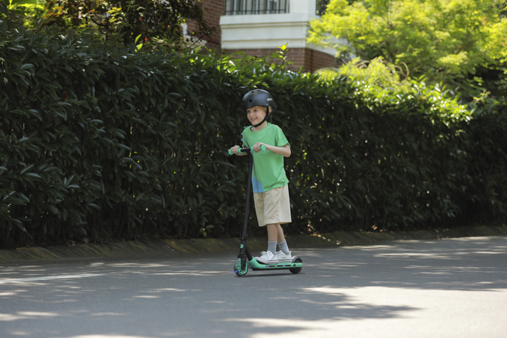 Hulajnoga elektryczna Segway Ninebot A6 Turquoise (AA.00.0011.62) - obraz 12