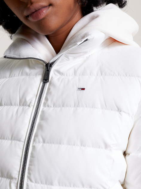 Куртка зимова жіноча Tommy Jeans DW0DW08588-YBR M Біла (8720112585234) - зображення 4
