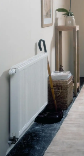 Радіатор Stelrad Novello 33-Тип 200x1600 - зображення 4