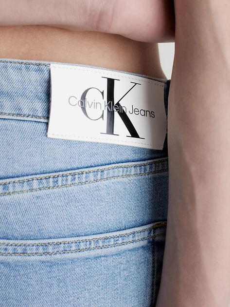 Джинси Regular fit чоловічі Calvin Klein Jeans J323375-1AA 33 Блакитні (8720108073523) - зображення 5