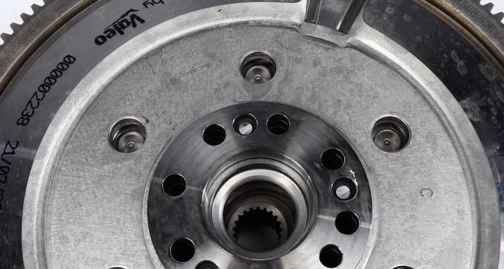 Комплект зчеплення Valeo 837119 Citroen C8, C5, C4, DS5, Jumpy, DS4; Fiat Scudo; Peugeot 407, 807, 308, 5008, Експерт, 307, 607, 508 - зображення 5