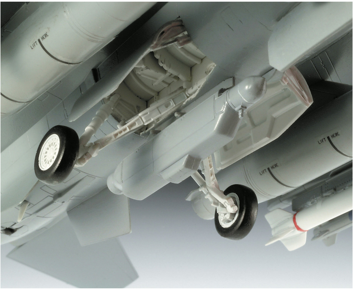 Zmontowana replika modelu Revell US Air Force 75th Anniversary Gift Set 250 szt (4009803056708) - obraz 13