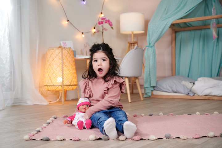 Lalka bobas Simba Toys Laura z efektami dźwiękowymi Zamyka oczy 30 cm (5140004) - obraz 6