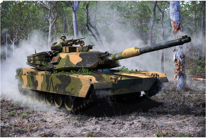 Zestaw modeli do składania czołgu Revell Abrams M1A1 AIM(SA)/M1A2 Level 4 w skali 1:72 (4009803033464) - obraz 7