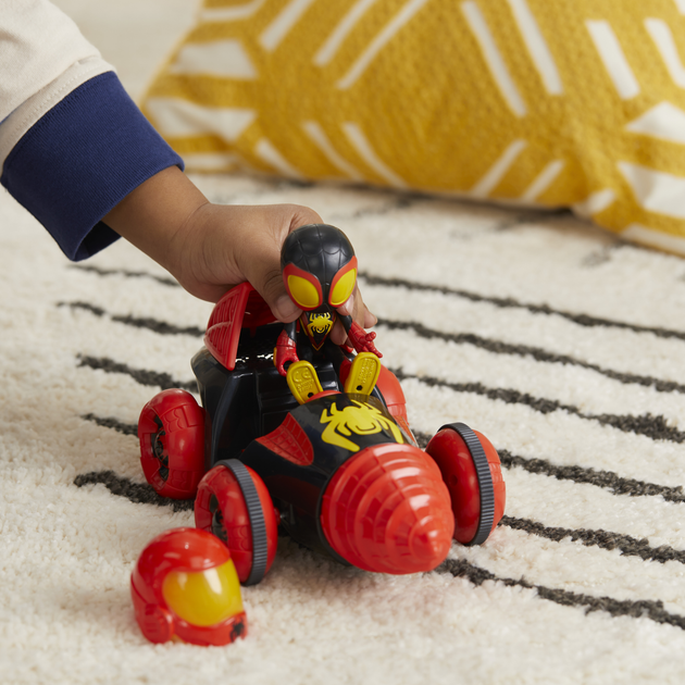 Zestaw zabawek Hasbro Webspinners Pojazd i Spiderman i jego niesamowici przyjaciele (F6775/F7253) - obraz 2