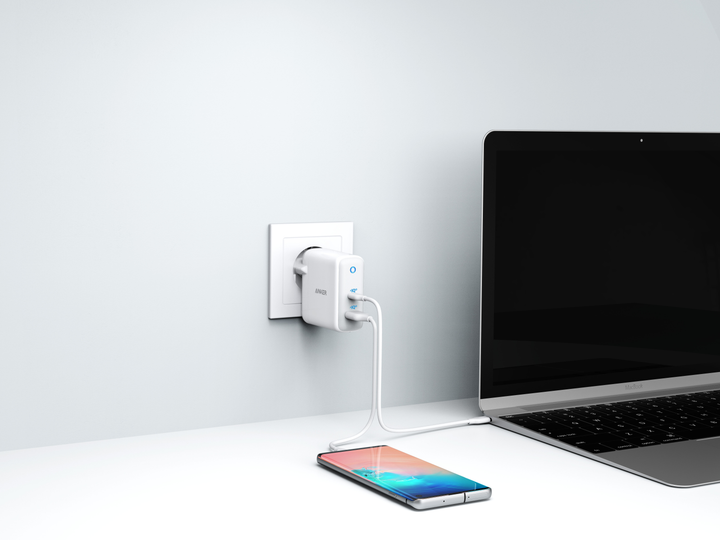 Мережевий зарядний пристрій Anker PowerPort+ Atom III 45 W USB-C + 15 W USB-A White (A2322G21) - зображення 2