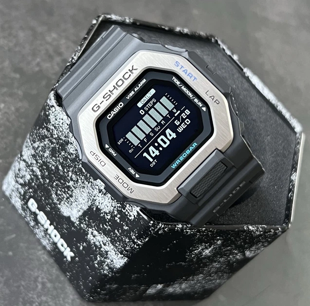 Наручные спортивные часы Casio G-Shock GBX-100-1 Bluetooth
