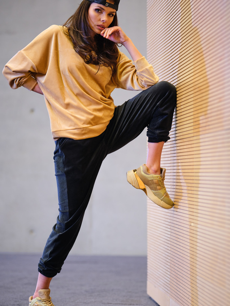 Spodnie dresowe damskie Awama A411 1132546 S Czarne (5902360553545) - obraz 7