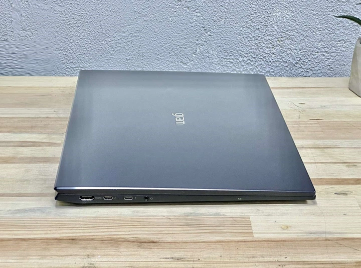 Ноутбук Lg Gram 17z90p | 17 " (2560x1600) IPS | Intel Core i7-1165G7| 16Gb DDR4 | SSD 1Tb | Intel Iris Xe Graphics| Windows 11| Б/B - Б/В - Фото 5 Ноутбук Lg Gram 17z90p | 17 " (2560x1600) IPS | Intel Core i7-1165G7| 16Gb DDR4 | SSD 1Tb | Intel Iris Xe Graphics| Windows 11| Б/B - Б/В - зображення 5