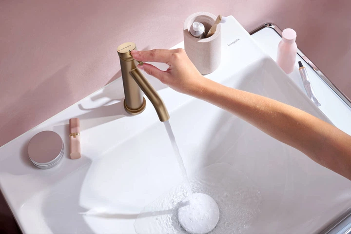 Cмеситель для умывальника однорычажный HANSGROHE Tecturis S CoolStart EcoSmart+ бронзовый латунь с донным клапаном 73314140 - изображение 5
