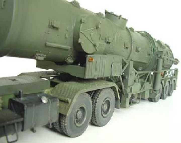 Model do sklejania Trumpeter Dong-Feng-21 Ballistic 1:35 (9580208002026) - obraz 10