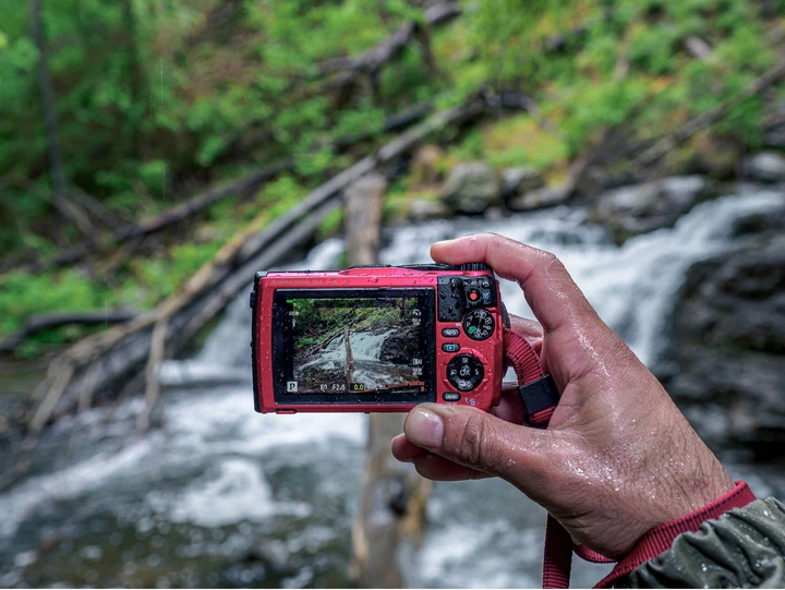 Фотоаппарат Olympus Tough TG-6 Red (V104210RE000) купить на