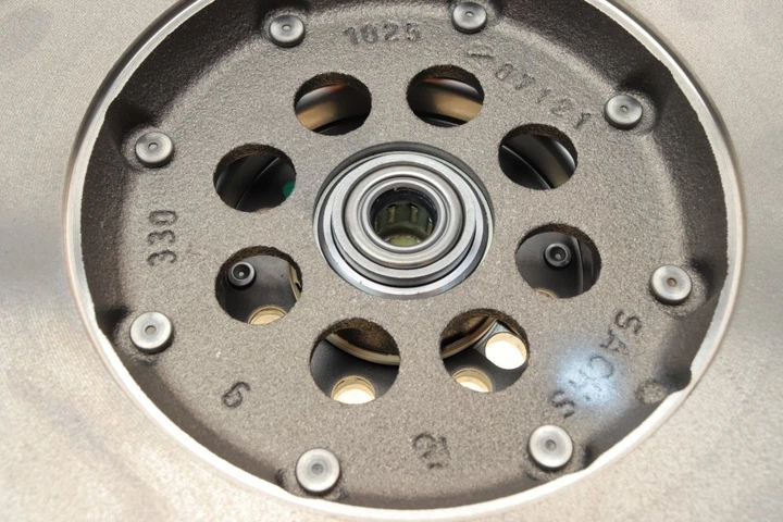 Маховик SACHS 2294 000 994 Mercedes Sprinter, Vito A6510305105, A6510304005, A6510303105 - Фото 4 Маховик SACHS 2294 000 994 Mercedes Sprinter, Vito A6510305105, A6510304005, A6510303105 - зображення 4