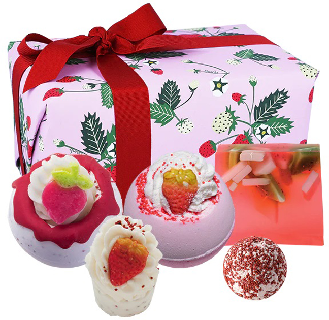 Подарунковий набір для ванни Bomb Cosmetics Strawberry Feels Forever 5 шт (5037028271957 / 503702827195) - зображення 1