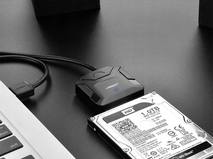 Кабель-адаптер UGREEN USB 3.0-SATA для 2,5"/3,5" жесткого диска Black (YM1414) - Фото 3 Кабель-адаптер UGREEN USB 3.0-SATA для 2,5"/3,5" жесткого диска Black (YM1414) - зображення 3