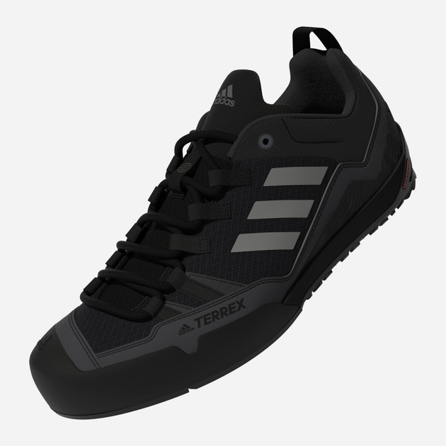 Чоловічі кросівки для туризму adidas Terrex Swift Solo 2 GZ0331 39.5 Чорні (4064055908946) - зображення 6