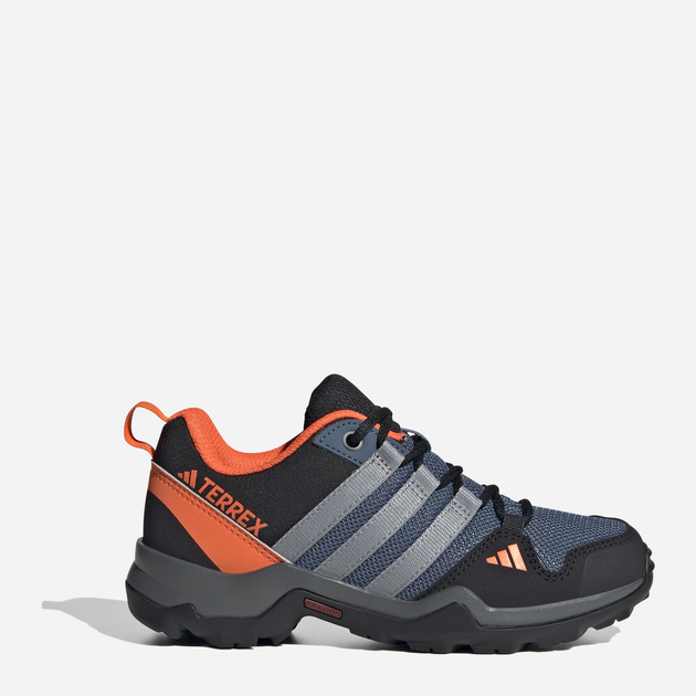 Акція на Підліткові кросівки для хлопчика adidas Terrex AX2R K IF5702 38.5 (5.5UK) Блакитні від Rozetka