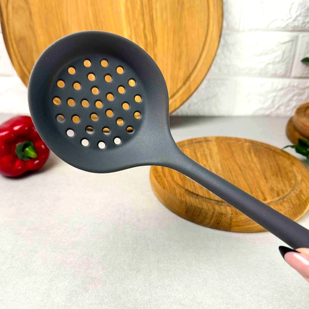 Серая силиконовая шумовка для кухни 32,5х10,5 см - изображение 2