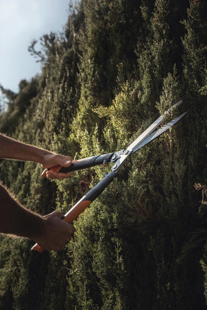 Nożyce do żywopłotu Fiskars PowerGear XHSX92 (1023631) - obraz 7