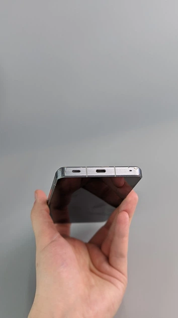 Мобільний телефон Sharp Aquos R7 12GB/256GB Silver (SH-52C)(00036411) Б/В - Фото 10 Мобільний телефон Sharp Aquos R7 12GB/256GB Silver (SH-52C)(00036411) Б/В - изображение 10